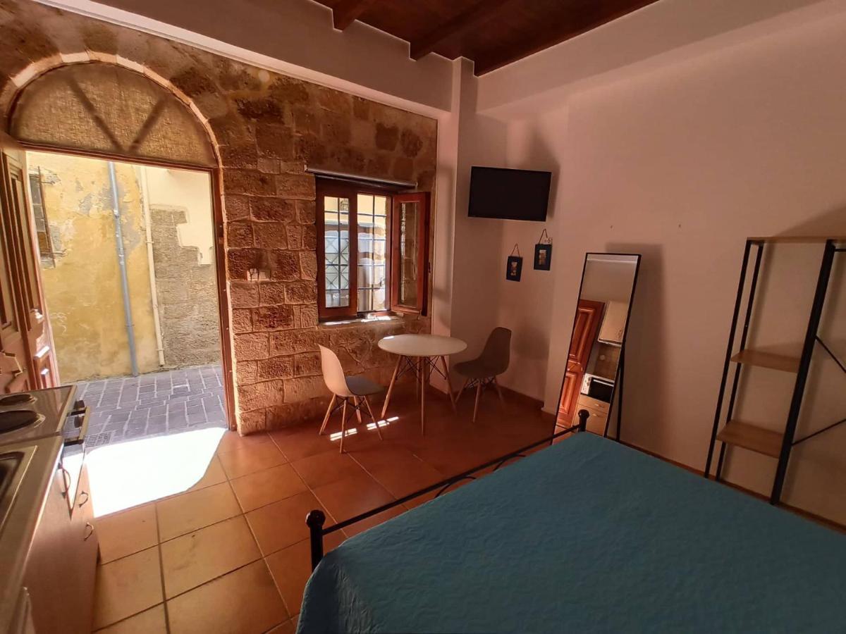 Katerina Traditional Rooms Ханья Экстерьер фото